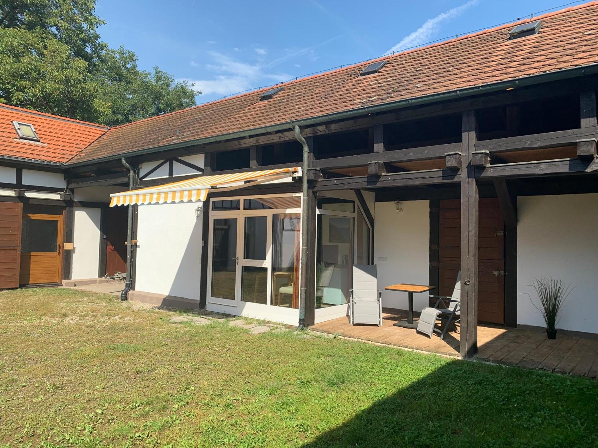 Bauernhof - Auszeit Mal Anders Apartment Seckach Exterior photo